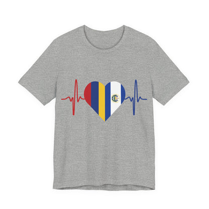 El Salvador & Colombia Unisex Short Sleeve Tee I Camisa Unisexo manga corta El Salvador y Colombia I Cultura Salvadoreña y Colombiana